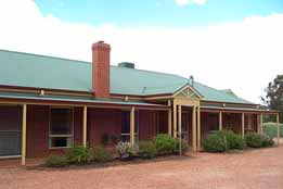 Lynnevale Estate - ACT Tourism 1