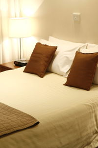 Best Western New Crossing Place Motel - ACT Tourism 0