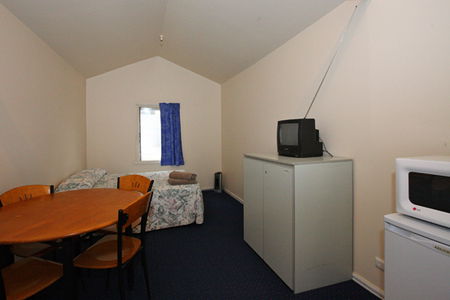 Shady Acres Caravan Park Ballarat - ACT Tourism 1