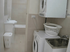 Aztra Gladstone Business Apartments - ACT Tourism 3