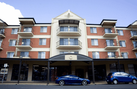 City South Apartments - ACT Tourism 1