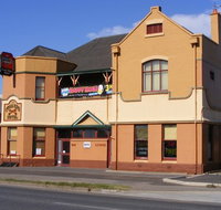 Cross Keys Hotel - ACT Tourism