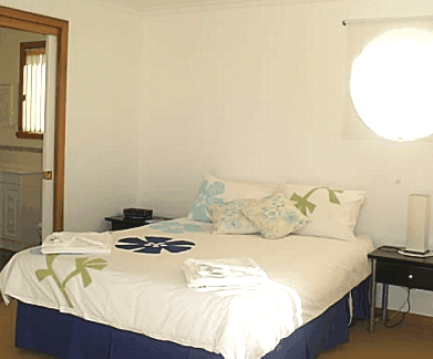 St Helens On The Bay - ACT Tourism 1