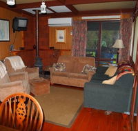 Lyle Hill Accommodation - ACT Tourism