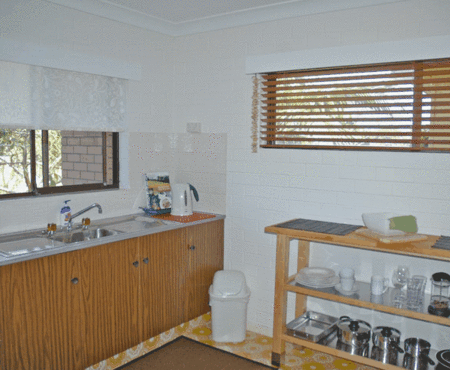 Abachi Budget 1 Bedroom Apartment - ACT Tourism 2