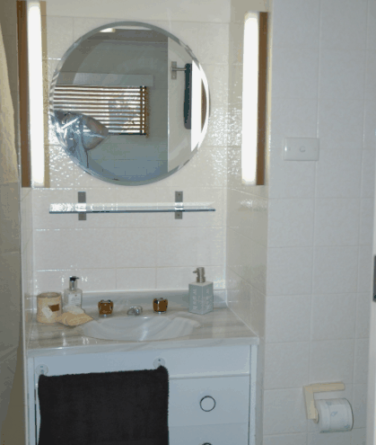 Abachi Budget 1 Bedroom Apartment - ACT Tourism 5