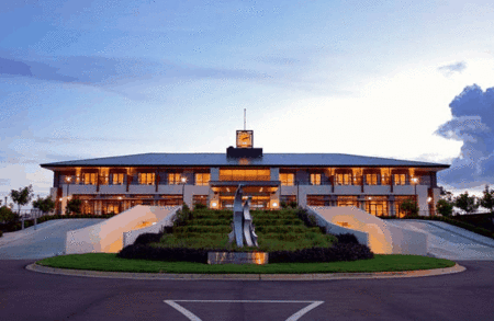 Mantra Kooindah Waters Golf And Spa Resort - ACT Tourism