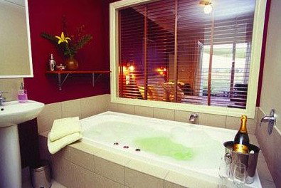 Country Guesthouse Schonegg - ACT Tourism 3