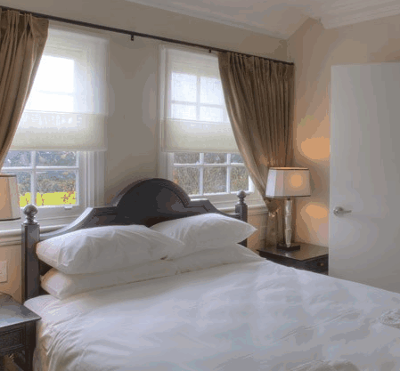 Wallacia Hotel - ACT Tourism 0