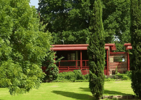 Tumut Log Cabins - ACT Tourism 1