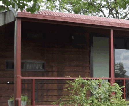 Tumut Log Cabins - ACT Tourism 2
