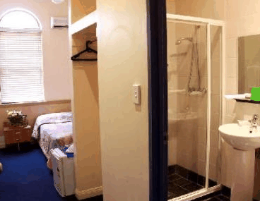 Next Goodlet Lodge - ACT Tourism 3