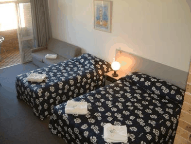 Next Seabreeze Beach Hotel - ACT Tourism