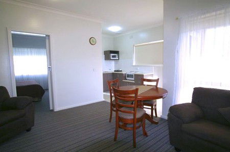 Abbey Apartments - ACT Tourism 1