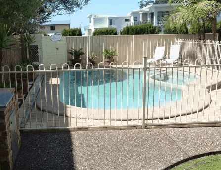 Mollymook Surfbeach Motel & Apartments - ACT Tourism 2