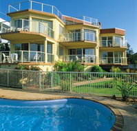 Baywatch Luxury Apartments - ACT Tourism