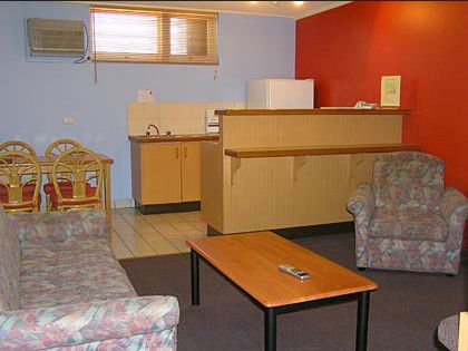 Annerley Motor Inn - ACT Tourism 1
