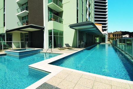 Oaks Festival Towers - ACT Tourism 3