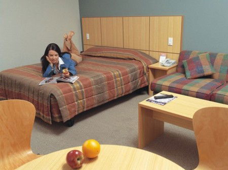 Travelodge Blacktown - ACT Tourism 1