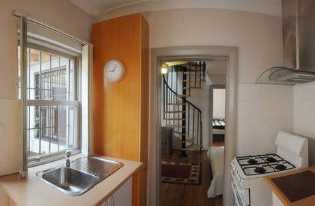 Sinclair's Serviced Apartments - ACT Tourism 1