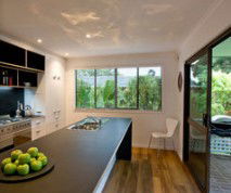 Ayindi Beach Retreat - ACT Tourism 3