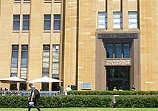 Museum Of Contemporary Art - ACT Tourism 1