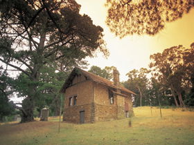 Heysen - The Cedars - ACT Tourism 0