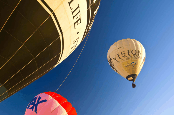 Balloons Over Brisbane - ACT Tourism 5