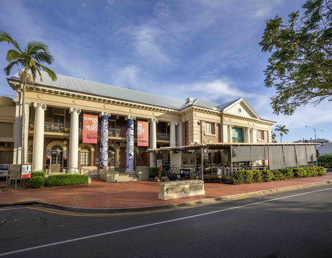 Cairns Regional Gallery - ACT Tourism 8