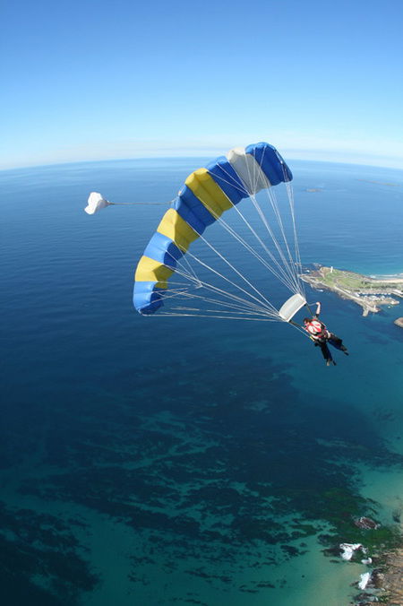 Skydive The Beach - ACT Tourism 2