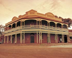 State Hotel - ACT Tourism 0