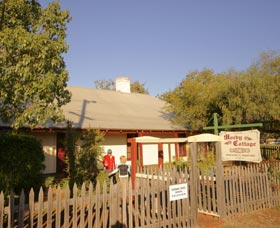 Morby Cottage - ACT Tourism 0