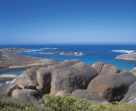 Elephant Rocks - ACT Tourism 0