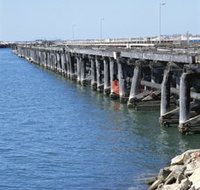 Old Timber Jetty - ACT Tourism