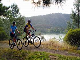 Mount Gambier Crater Lakes Mountain Bike Trail - ACT Tourism 0