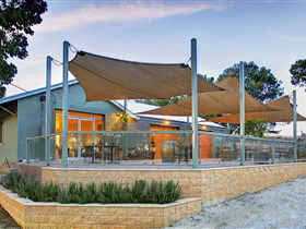 Partalunga Vineyard - ACT Tourism 0