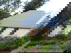 Dingley Dell Cottage - ACT Tourism 0