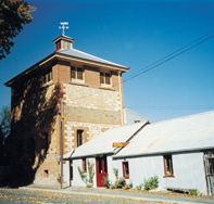 The Oakbank Weaver - ACT Tourism