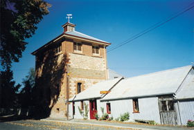 The Oakbank Weaver - ACT Tourism 0