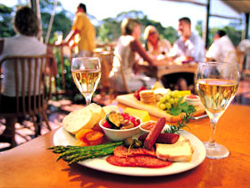 Eldredge Vineyards And Restaurant - ACT Tourism 0
