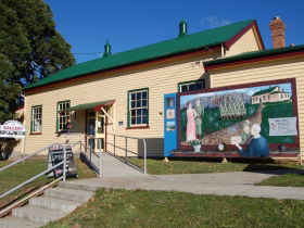 Sheffield TAS ACT Tourism