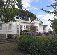 Home Hill - ACT Tourism