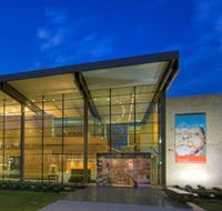 UQ University Art Museum - ACT Tourism