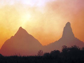 Mount Ngungun Track - ACT Tourism 0