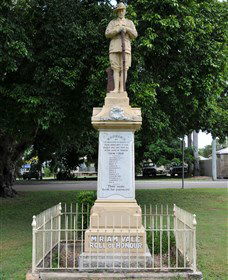 Miriam Vale War Memorial - ACT Tourism 0