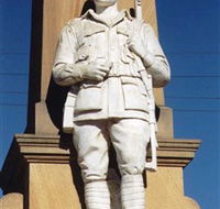 Beaudesert War Memorial - ACT Tourism