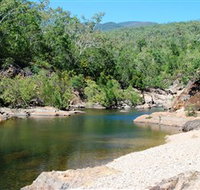 Mount Elliot Bowling Green Bay National Park - ACT Tourism