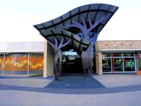 Dogwood Crossing Miles - ACT Tourism 0