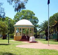 Kingaroy Memorial Park - ACT Tourism