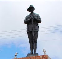 Charters Towers Memorial Cenotaph - ACT Tourism